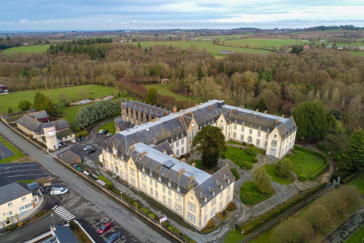 Relais Le Bocage Hotel Pontmain ภายนอก รูปภาพ